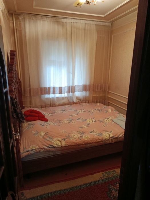 Toshkent shaxar shayxontohur tumani Ibn sinoda kvartira sotiladi