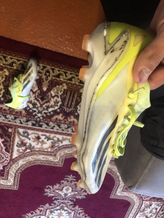 Бутсы 41 размер..