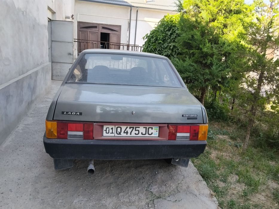 Lada sotiladi 1996 yil