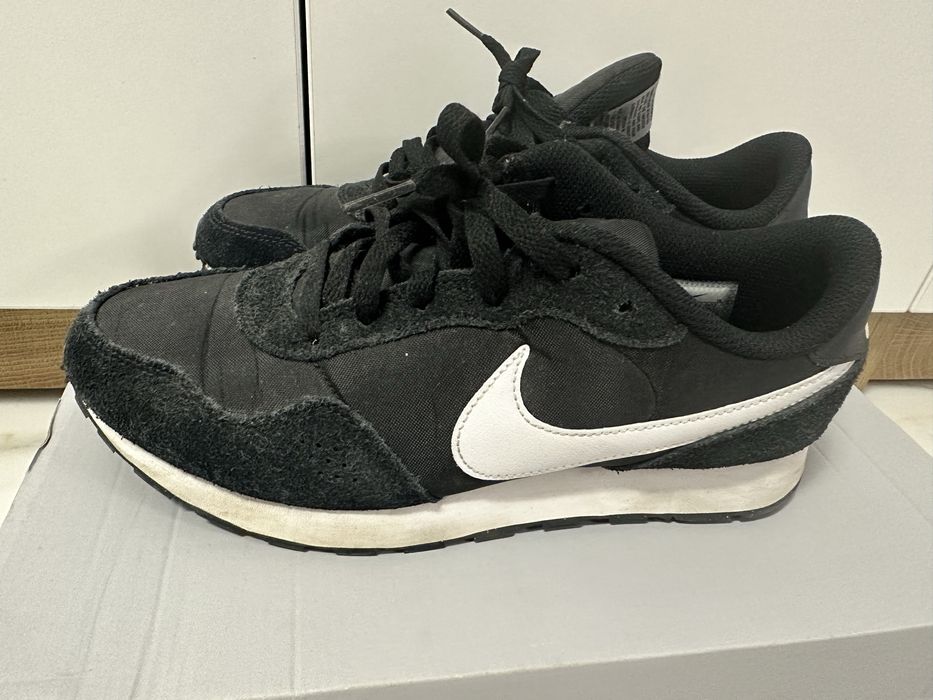 Маратонки за момче /мъж Nike