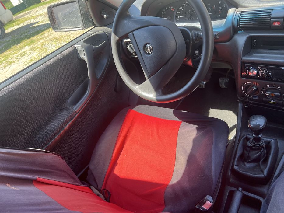 Vand opel asta f