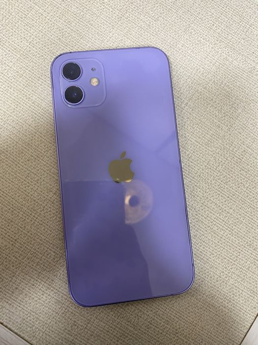 Продам айфон 12 на 128гб