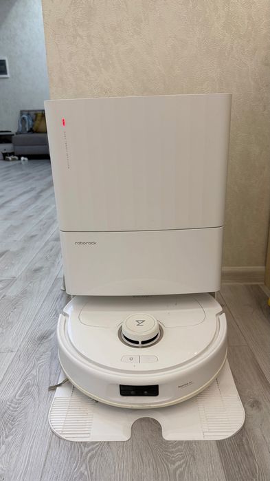 Робот-пылесос Roborock Qrevo MaxV