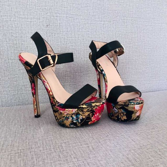 Продам босоножки, 36 размер