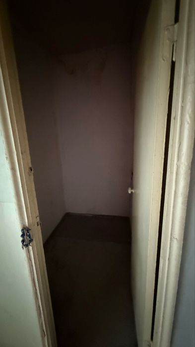 Срочно  Продаётся своя квартира на р-н Сергили о-р базар Ярмарка