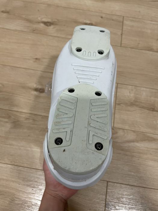 Clapari fete, marimea 35