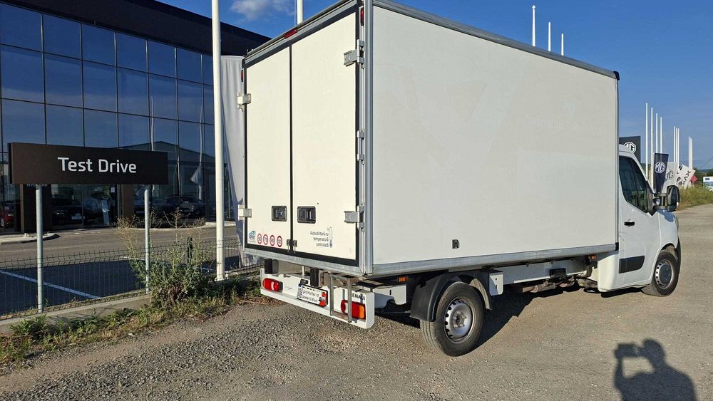 Renault Frigorific/91000 km -finantam in  Leasing pe 5 ani-rata 330 € garantie 1 an