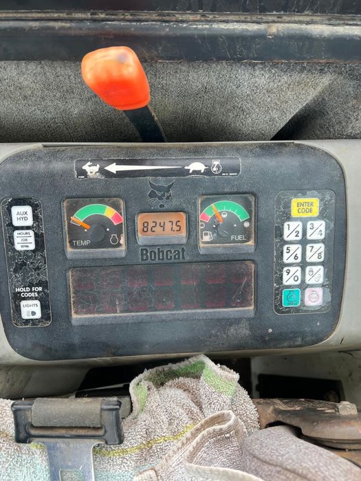 Bobcat 341 excavator , 5,3 tone, 2 cupe, pers fizica