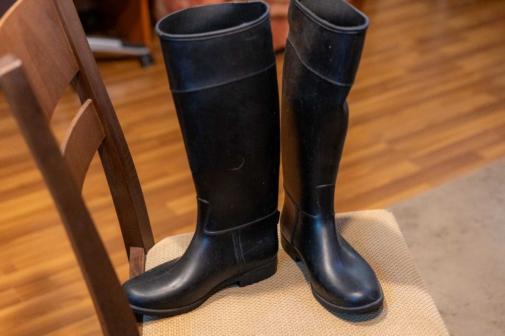 Гумени Ботуши 35 номер черни нови 35 лв