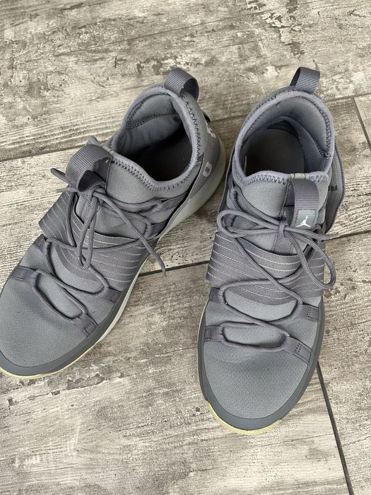 Мъжки маратонки Jordan