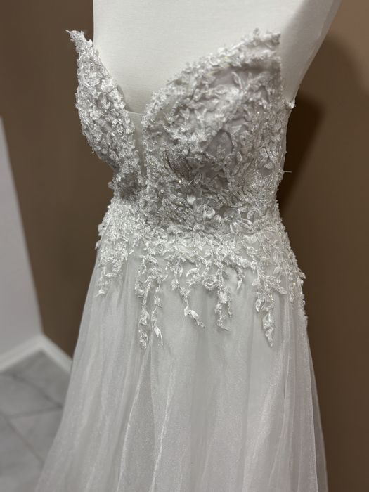 Булчинска рокля с корсет