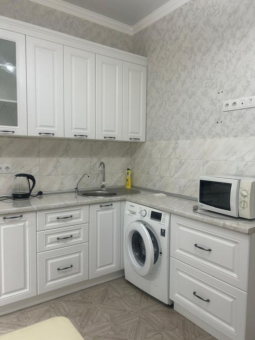 Сдается 2ком кв на длительный срок