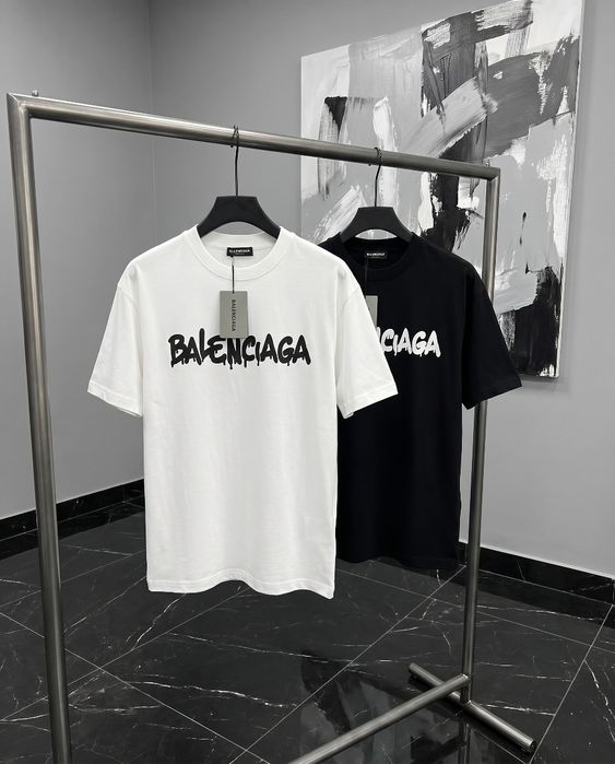 Balenciaga тениски