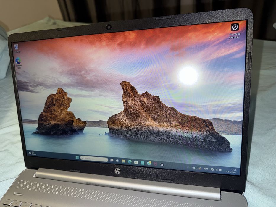 Laptop HP 15s-fq2039na