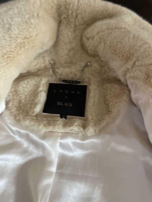 Пухен елек Lynne