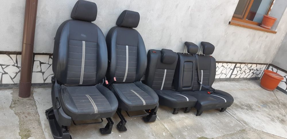 Interior Ford Kuga neîncălzit 250euro