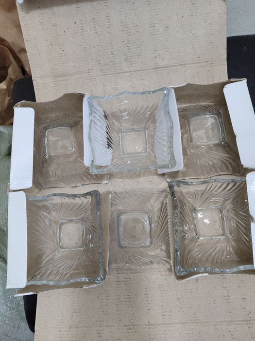 Хрустальные вазы 6 штук