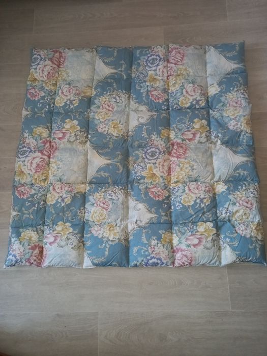 Пуховое одеяльце