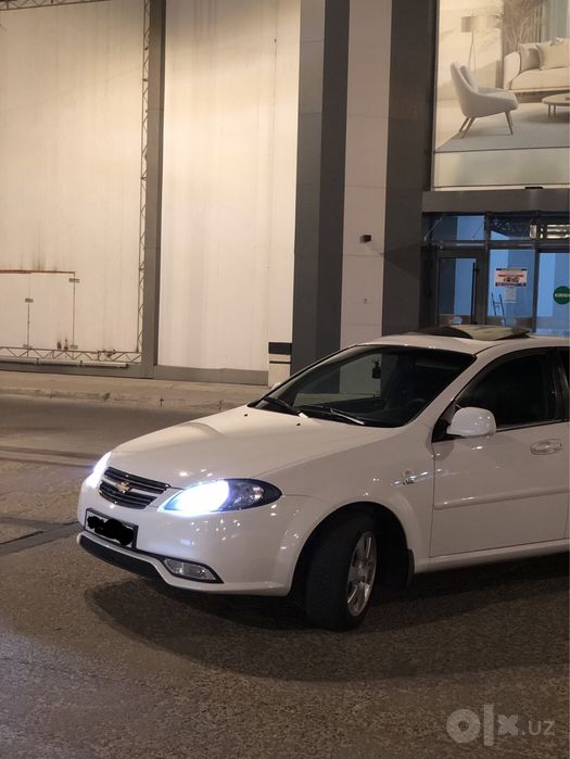 Sochno sotiladi idealno jentra