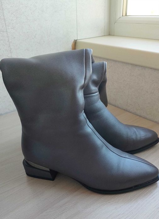 Сапоги женские зимние.