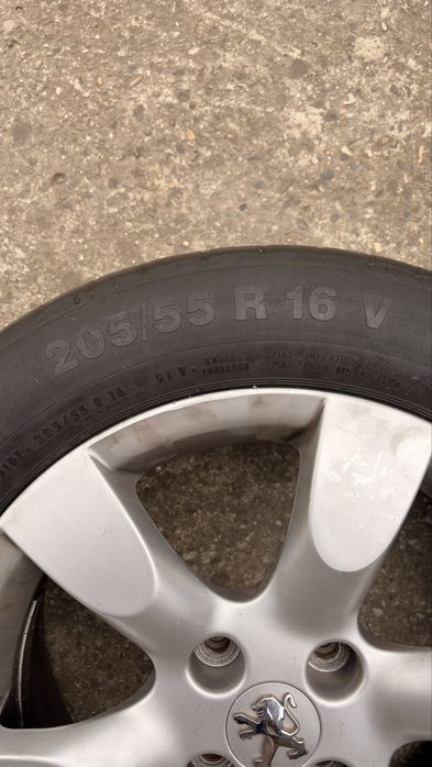 Jante aliaj Peugeot 16” + anvelope Continental/Michelin  205/55 R16