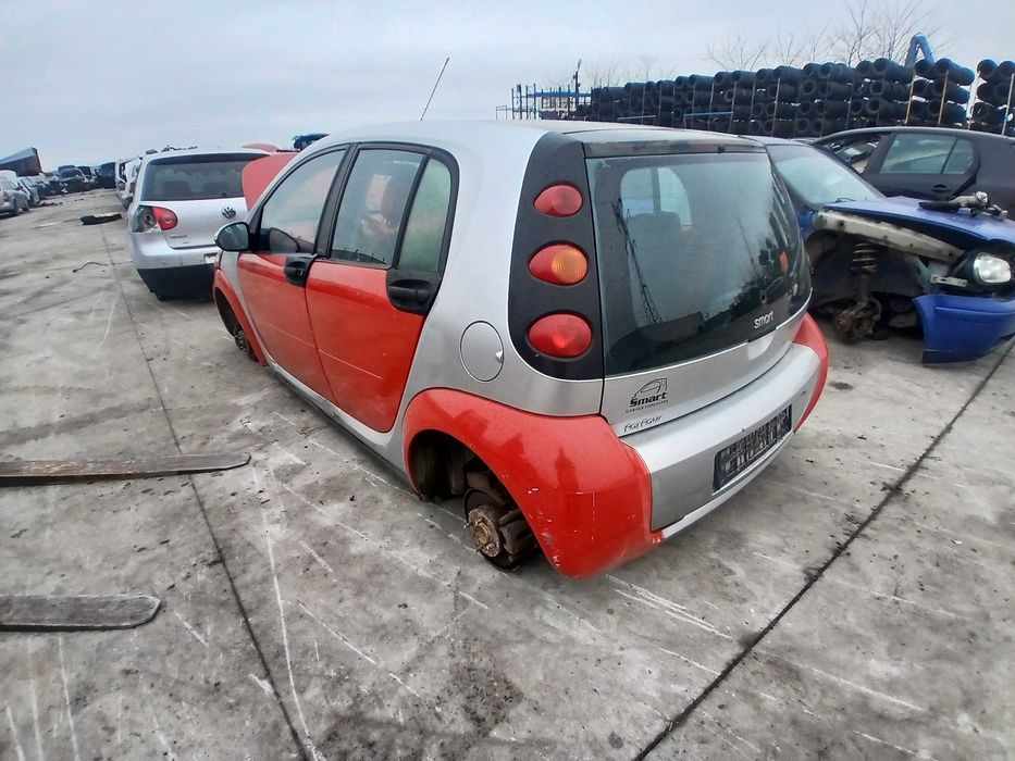 dezmembrez smart fourfour