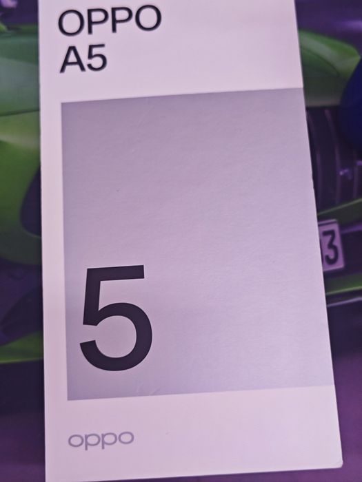 Продам оппо А5 2025 новый 128гб