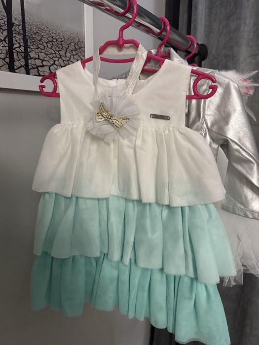 Бебешки рокли за повод