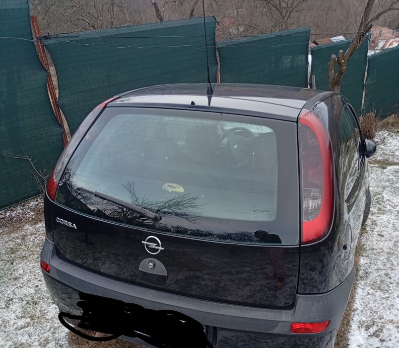 Vând Opel CORSA 1.1 benzină,an 2003 AC functional ,Oglinzi electrice.