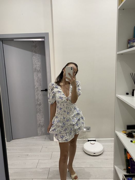 Платье 42-44 летнее