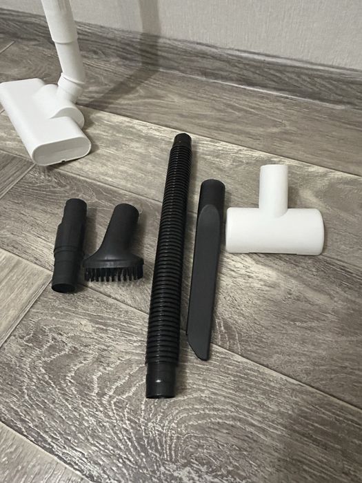 Беспроводной пылесос, б/у