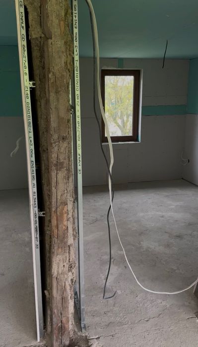 Двуетажна къща село Садина