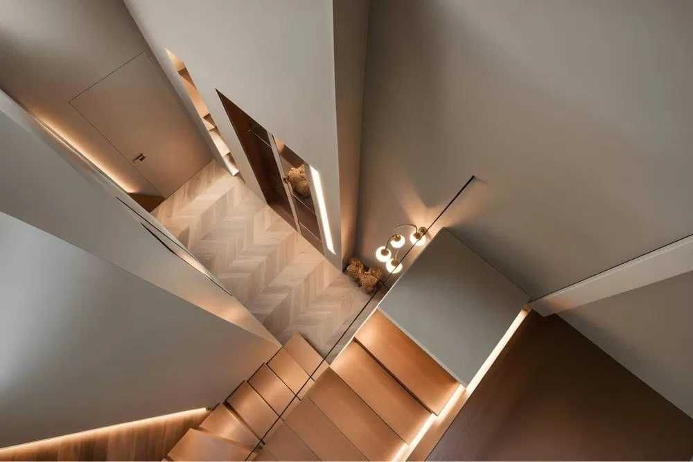 Black Tower 27м2 white box высокие потолки, можно дуплекс сделать