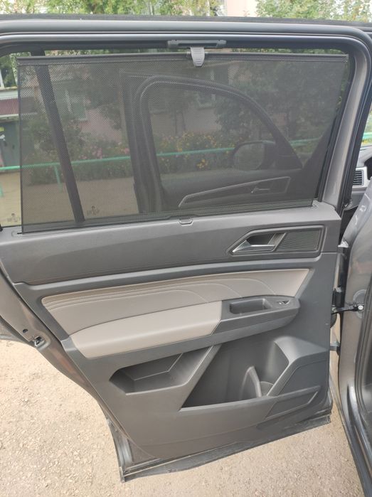 Продам авто Фольксваген Атлас