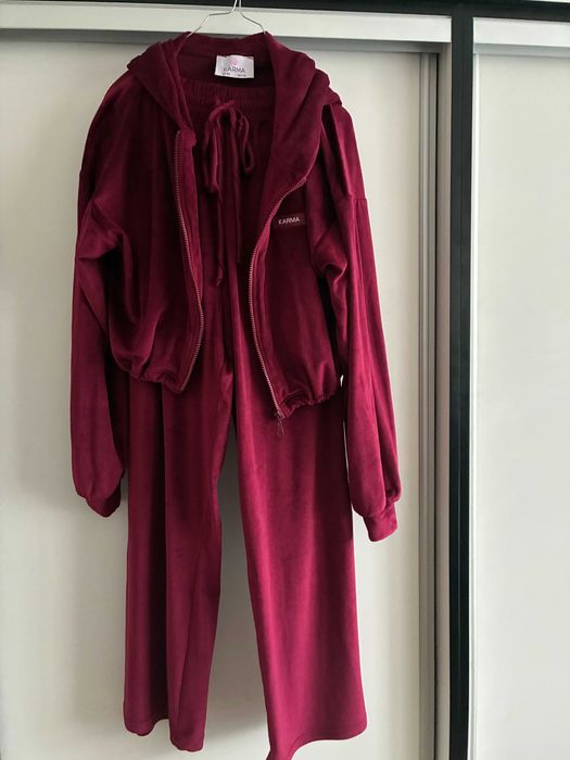 Karma- бордо комплект/Черен комплект/Червен спортен комплект