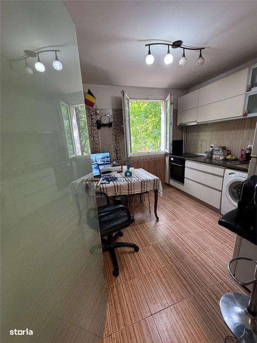 Apartament 2 camere Decomandate Resita