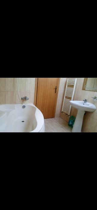Apartament de închiriat