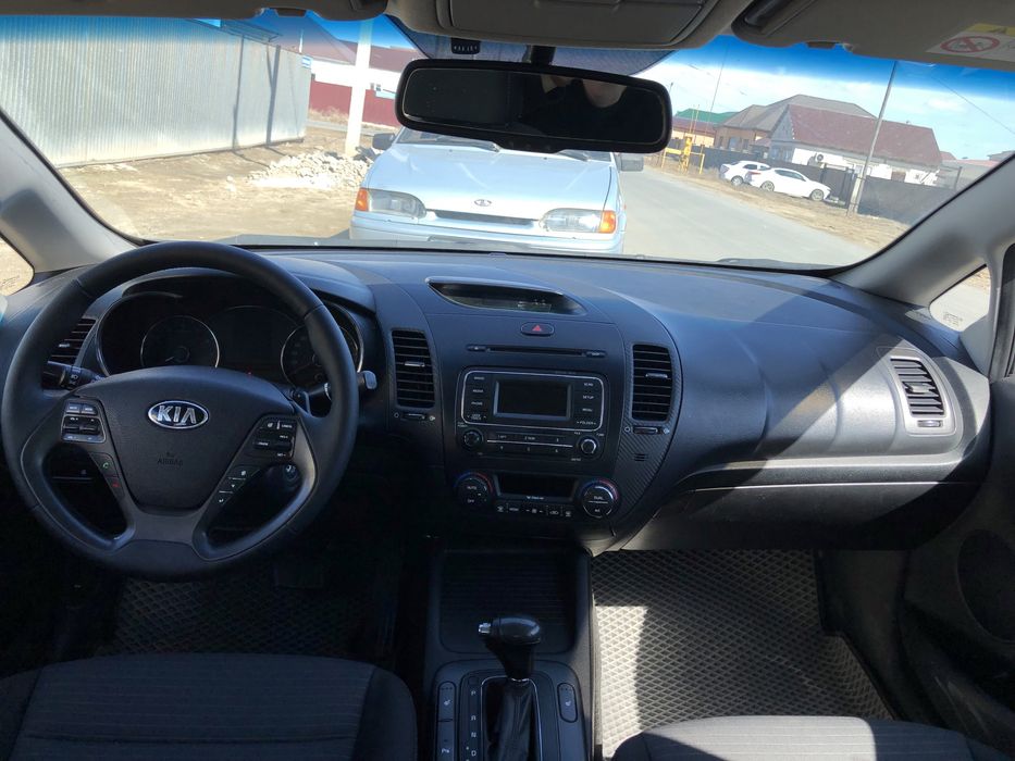 Машины Kia Cerato