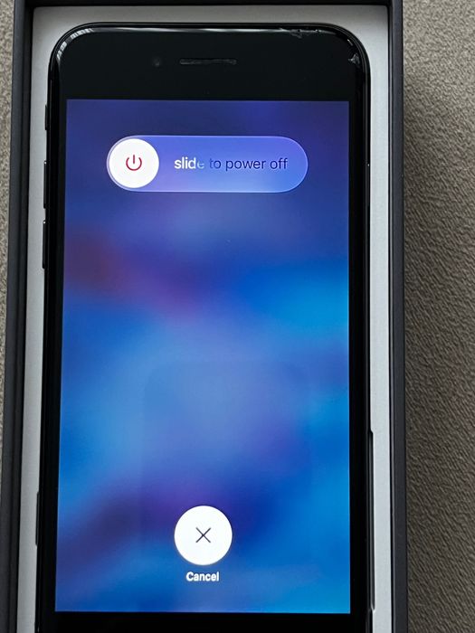 iPhone 8 64GB в отлично състояние