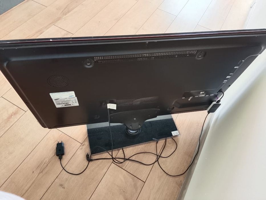 Телевизор в рабочем состоянии