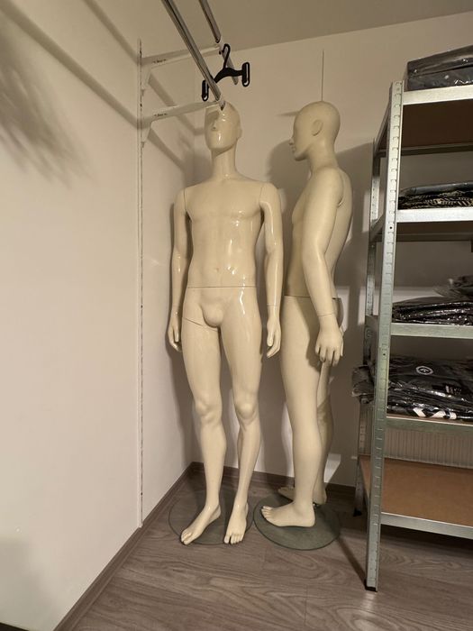Manechin vitrină 190 cm, cu mâini, picior și trunchi detașabile