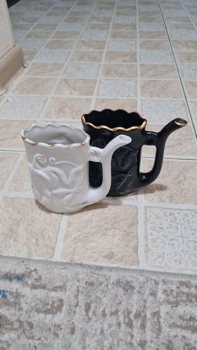 Бокал с ручкой трубочкой