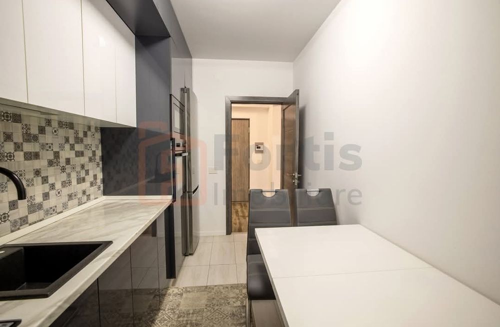Apartament de închiriat 2 camere