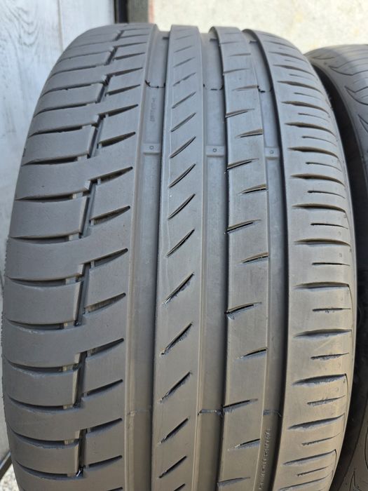 Vand două anvelope de vara continental 245 40 20 dot 4223