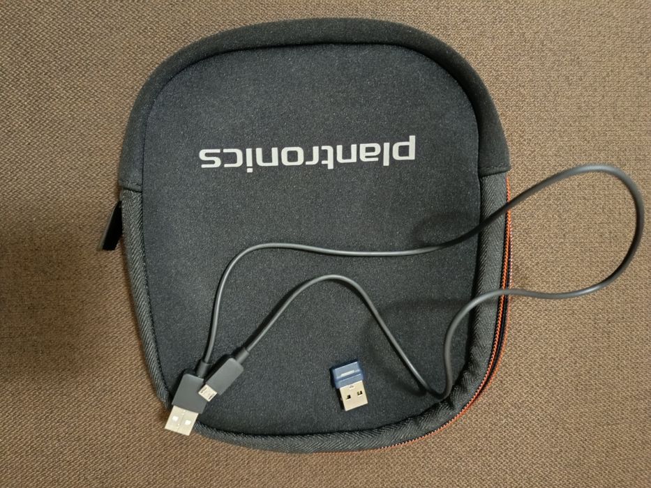 Casti PC PLANTRONICS Voyager Focus, Bluetooth, USB