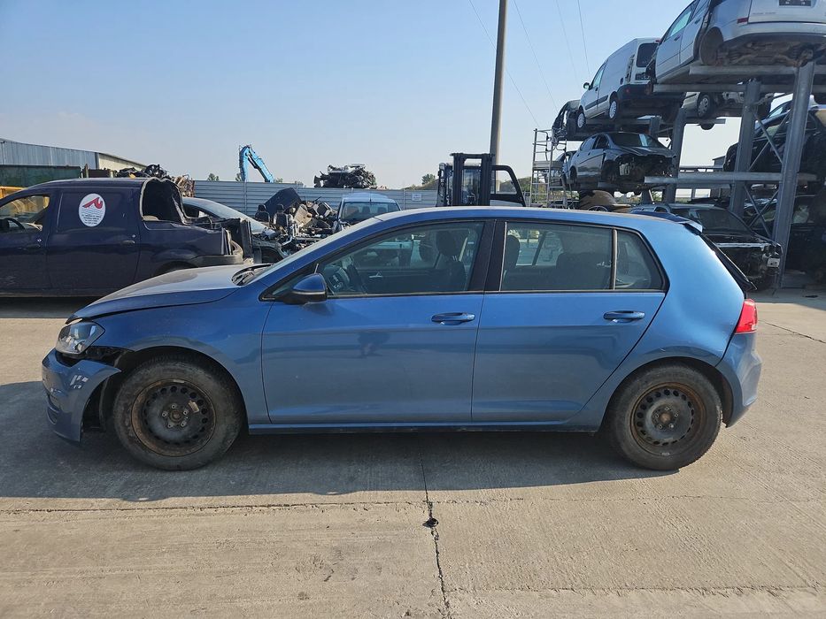 Dezmembrez Volkswagen Golf 7 (5G) [Fabr 2014-prezent]