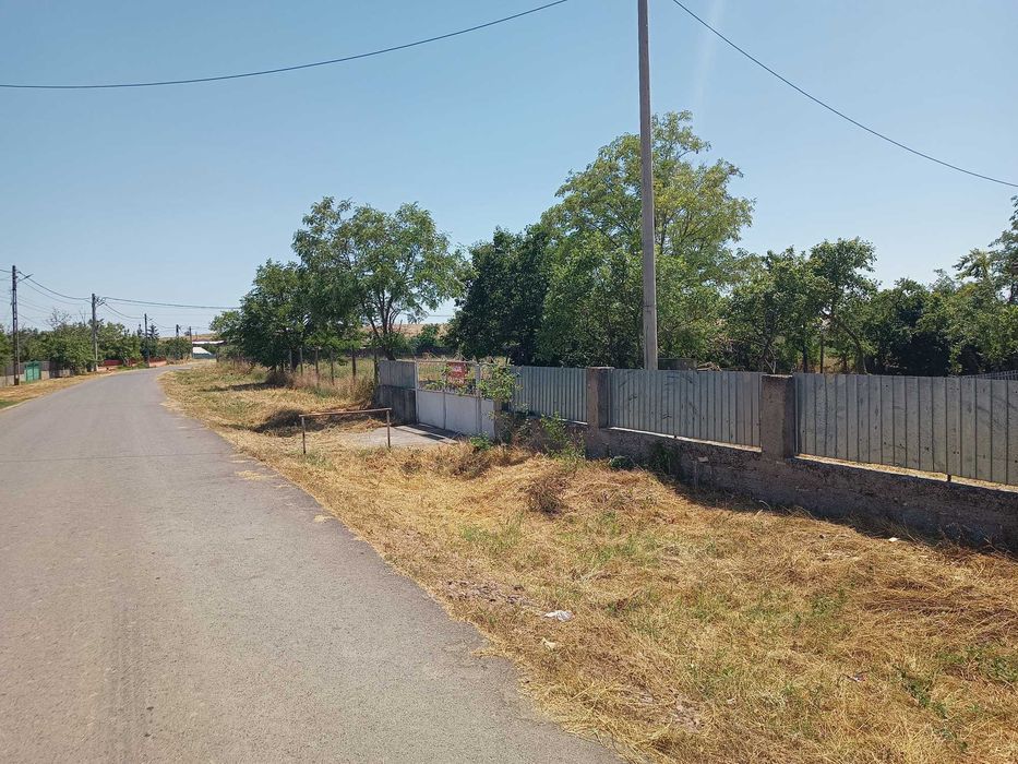Casa locuibila + Teren generos 3550 mp, intravilan – Comuna Baia, Judetul Tulcea