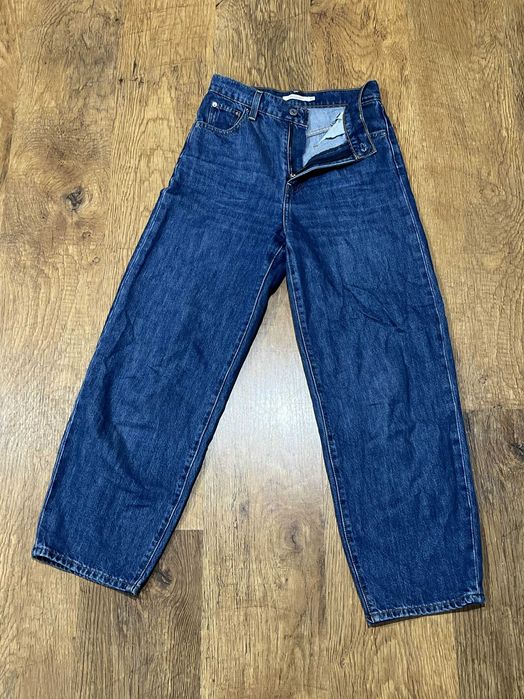 Levis дънки с широки крачоли