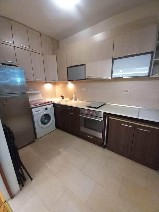 Дава се под наем Четиристаен апартамент в Варна, ВИНС - 98 кв.м за 747.66 € - Снимка #2