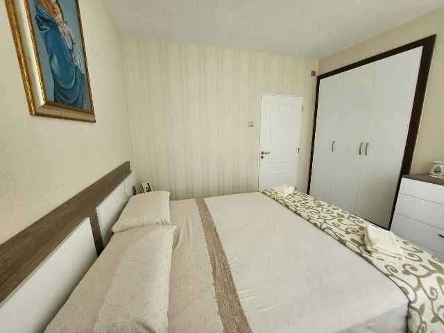 Дава се под наем Четиристаен апартамент в Търговище, Център - 108 кв.м за 484.5 € - Снимка #1